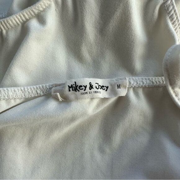 Mikey and Joey Faux Bustier White Thong Bodysuit - Picture 4 of 4